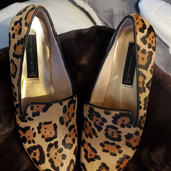Steve Madden Leopard Pony Hair Loafers - Picture 4 of 7